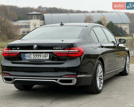 Черный БМВ 7 Серия, объемом двигателя 4.39 л и пробегом 18 тыс. км за 63000 $, фото 22 на Automoto.ua