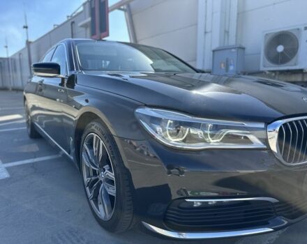 Чорний БМВ 7 Серія, об'ємом двигуна 3 л та пробігом 165 тис. км за 33700 $, фото 9 на Automoto.ua