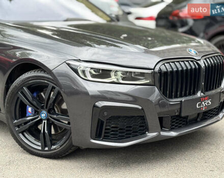 Черный БМВ 7 Серия, объемом двигателя 2 л и пробегом 109 тыс. км за 35500 $, фото 4 на Automoto.ua