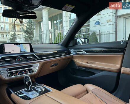 Черный БМВ 7 Серия, объемом двигателя 4.4 л и пробегом 220 тыс. км за 25500 $, фото 53 на Automoto.ua