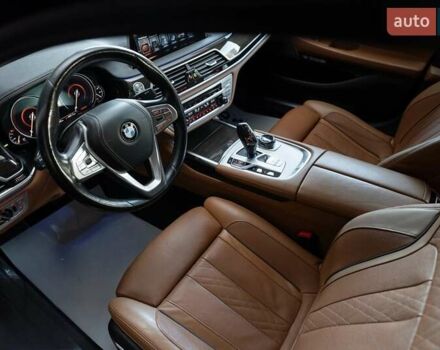 Черный БМВ 7 Серия, объемом двигателя 2 л и пробегом 110 тыс. км за 35000 $, фото 19 на Automoto.ua