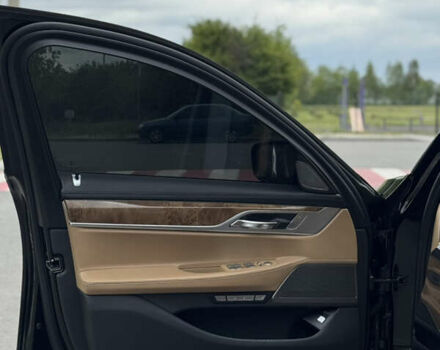 Черный БМВ 7 Серия, объемом двигателя 4.39 л и пробегом 190 тыс. км за 31000 $, фото 14 на Automoto.ua