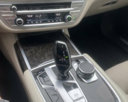 Чорний БМВ 7 Серія, об'ємом двигуна 3 л та пробігом 78 тис. км за 33000 $, фото 14 на Automoto.ua