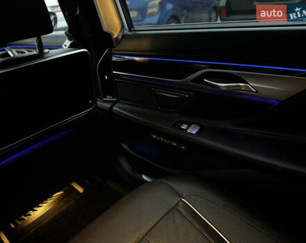 Черный БМВ 7 Серия, объемом двигателя 4.39 л и пробегом 160 тыс. км за 35000 $, фото 104 на Automoto.ua