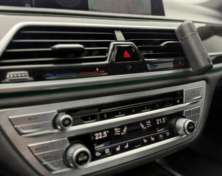 Черный БМВ 7 Серия, объемом двигателя 3 л и пробегом 120 тыс. км за 38000 $, фото 30 на Automoto.ua