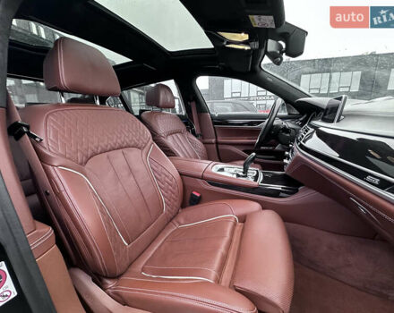 Черный БМВ 7 Серия, объемом двигателя 4.39 л и пробегом 183 тыс. км за 31900 $, фото 43 на Automoto.ua