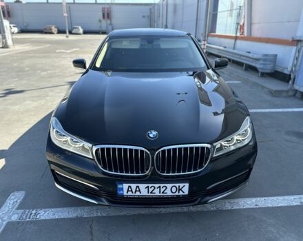 Чорний БМВ 7 Серія, об'ємом двигуна 3 л та пробігом 165 тис. км за 33700 $, фото 6 на Automoto.ua