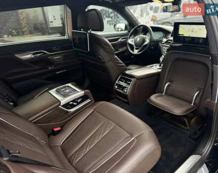 Черный БМВ 7 Серия, объемом двигателя 4.39 л и пробегом 160 тыс. км за 35000 $, фото 76 на Automoto.ua