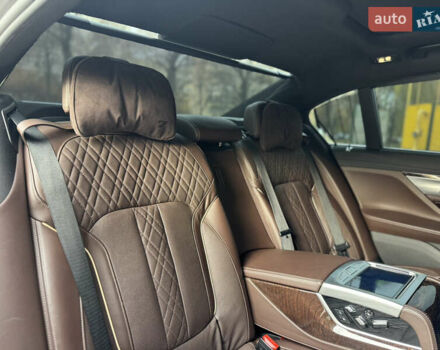 Черный БМВ 7 Серия, объемом двигателя 2.99 л и пробегом 178 тыс. км за 42500 $, фото 27 на Automoto.ua