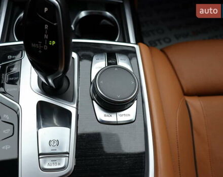 Черный БМВ 7 Серия, объемом двигателя 4.4 л и пробегом 228 тыс. км за 26400 $, фото 31 на Automoto.ua