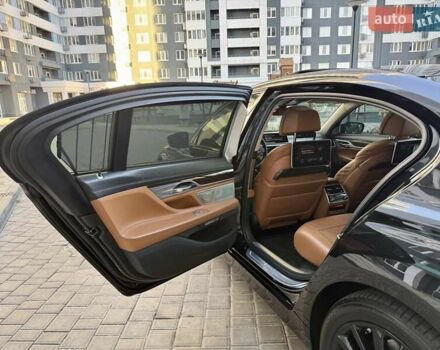 Чорний БМВ 7 Серія, об'ємом двигуна 2.01 л та пробігом 160 тис. км за 36999 $, фото 75 на Automoto.ua