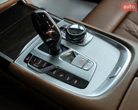 Черный БМВ 7 Серия, объемом двигателя 2 л и пробегом 110 тыс. км за 35000 $, фото 37 на Automoto.ua