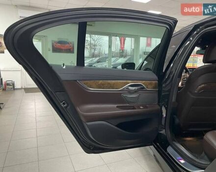 Черный БМВ 7 Серия, объемом двигателя 2.99 л и пробегом 178 тыс. км за 39990 $, фото 42 на Automoto.ua
