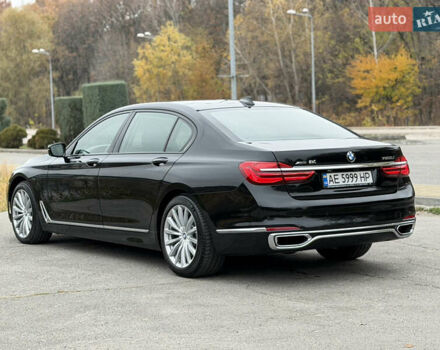 Черный БМВ 7 Серия, объемом двигателя 4.39 л и пробегом 18 тыс. км за 63000 $, фото 18 на Automoto.ua