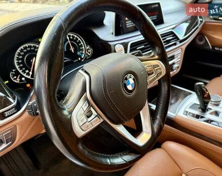 Чорний БМВ 7 Серія, об'ємом двигуна 2.01 л та пробігом 160 тис. км за 36999 $, фото 47 на Automoto.ua