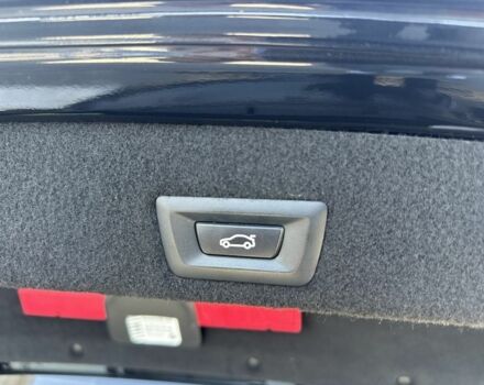 Чорний БМВ 7 Серія, об'ємом двигуна 3 л та пробігом 165 тис. км за 33700 $, фото 17 на Automoto.ua