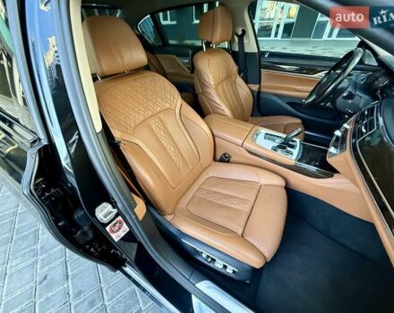 Чорний БМВ 7 Серія, об'ємом двигуна 2.01 л та пробігом 160 тис. км за 36999 $, фото 64 на Automoto.ua