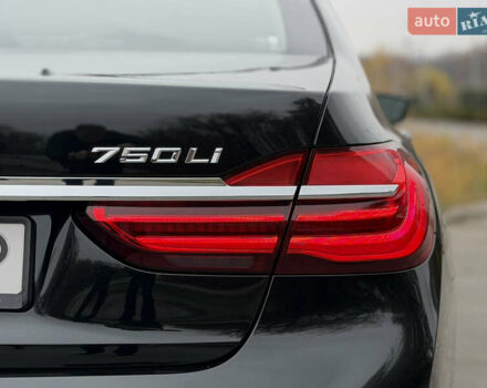 Черный БМВ 7 Серия, объемом двигателя 4.39 л и пробегом 18 тыс. км за 63000 $, фото 26 на Automoto.ua