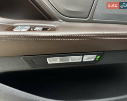 Черный БМВ 7 Серия, объемом двигателя 4.39 л и пробегом 160 тыс. км за 35000 $, фото 45 на Automoto.ua