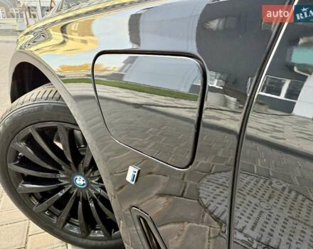 Чорний БМВ 7 Серія, об'ємом двигуна 2.01 л та пробігом 160 тис. км за 36999 $, фото 34 на Automoto.ua