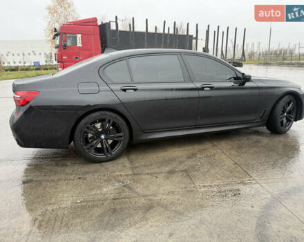 Черный БМВ 7 Серия, объемом двигателя 3 л и пробегом 120 тыс. км за 38000 $, фото 11 на Automoto.ua