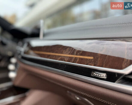 Черный БМВ 7 Серия, объемом двигателя 2.99 л и пробегом 178 тыс. км за 42500 $, фото 72 на Automoto.ua