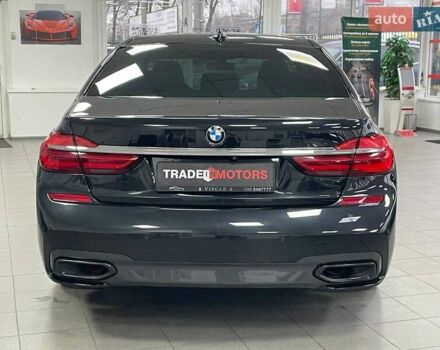 Чорний БМВ 7 Серія, об'ємом двигуна 2.99 л та пробігом 178 тис. км за 38490 $, фото 10 на Automoto.ua