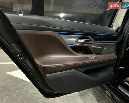 Черный БМВ 7 Серия, объемом двигателя 2.99 л и пробегом 133 тыс. км за 29900 $, фото 12 на Automoto.ua