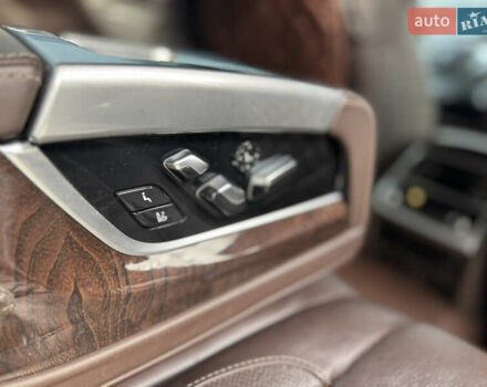 Черный БМВ 7 Серия, объемом двигателя 2.99 л и пробегом 178 тыс. км за 42500 $, фото 30 на Automoto.ua