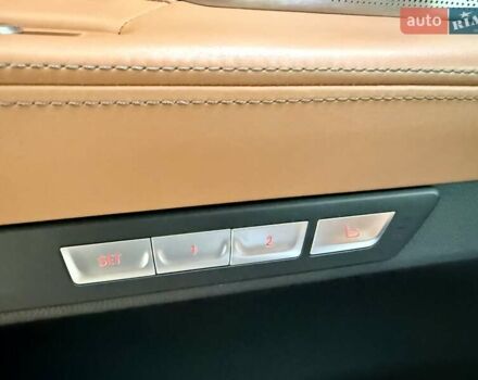 Чорний БМВ 7 Серія, об'ємом двигуна 2.01 л та пробігом 160 тис. км за 36999 $, фото 78 на Automoto.ua