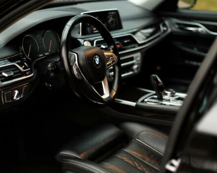 Черный БМВ 7 Серия, объемом двигателя 2.99 л и пробегом 138 тыс. км за 38700 $, фото 14 на Automoto.ua