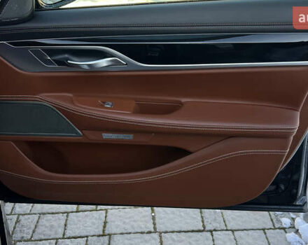 Черный БМВ 7 Серия, объемом двигателя 4.39 л и пробегом 30 тыс. км за 72000 $, фото 53 на Automoto.ua