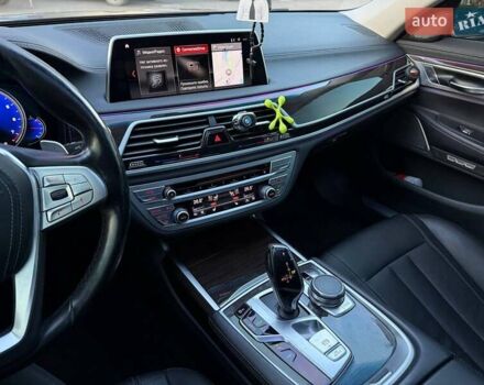 Черный БМВ 7 Серия, объемом двигателя 3 л и пробегом 130 тыс. км за 29000 $, фото 66 на Automoto.ua