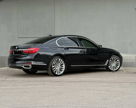 Чорний БМВ 7 Серія, об'ємом двигуна 2.99 л та пробігом 117 тис. км за 45000 $, фото 14 на Automoto.ua