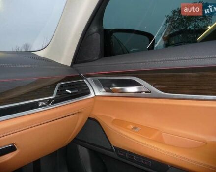 Черный БМВ 7 Серия, объемом двигателя 2.99 л и пробегом 240 тыс. км за 37000 $, фото 2 на Automoto.ua