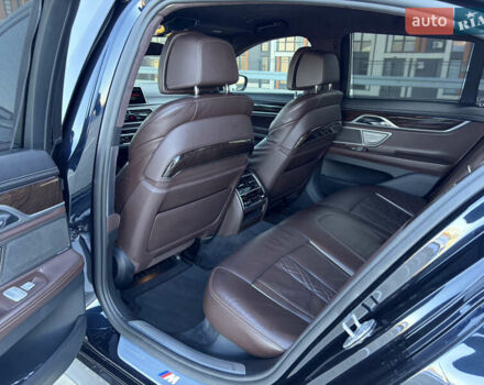 Черный БМВ 7 Серия, объемом двигателя 3 л и пробегом 160 тыс. км за 38500 $, фото 26 на Automoto.ua