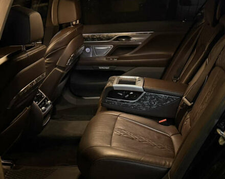 Черный БМВ 7 Серия, объемом двигателя 2.99 л и пробегом 125 тыс. км за 55600 $, фото 21 на Automoto.ua