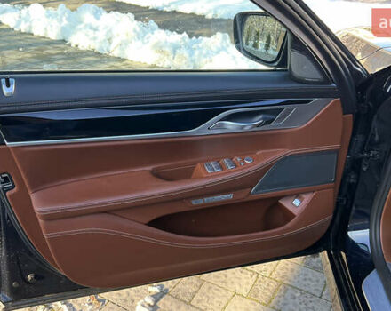 Черный БМВ 7 Серия, объемом двигателя 4.39 л и пробегом 30 тыс. км за 72000 $, фото 29 на Automoto.ua