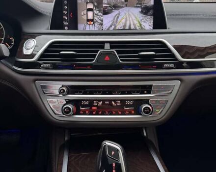 Чорний БМВ 7 Серія, об'ємом двигуна 2 л та пробігом 143 тис. км за 35000 $, фото 57 на Automoto.ua