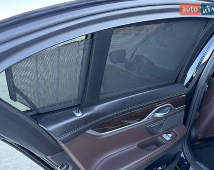 Черный БМВ 7 Серия, объемом двигателя 3 л и пробегом 160 тыс. км за 41500 $, фото 64 на Automoto.ua