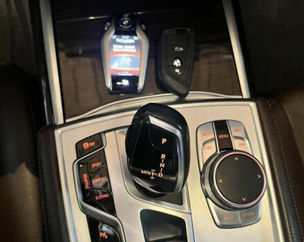 Черный БМВ 7 Серия, объемом двигателя 3 л и пробегом 218 тыс. км за 36500 $, фото 42 на Automoto.ua