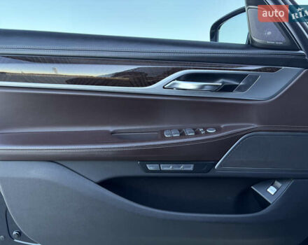 Черный БМВ 7 Серия, объемом двигателя 3 л и пробегом 160 тыс. км за 41500 $, фото 63 на Automoto.ua