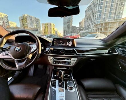 Черный БМВ 7 Серия, объемом двигателя 3 л и пробегом 117 тыс. км за 45000 $, фото 6 на Automoto.ua