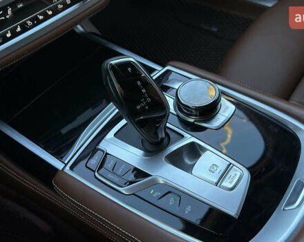 Черный БМВ 7 Серия, объемом двигателя 4.39 л и пробегом 30 тыс. км за 72000 $, фото 13 на Automoto.ua