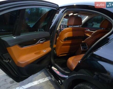 Черный БМВ 7 Серия, объемом двигателя 2.99 л и пробегом 240 тыс. км за 37000 $, фото 16 на Automoto.ua
