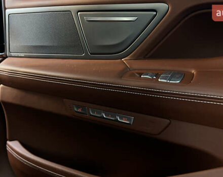 Черный БМВ 7 Серия, объемом двигателя 4.39 л и пробегом 30 тыс. км за 72000 $, фото 40 на Automoto.ua