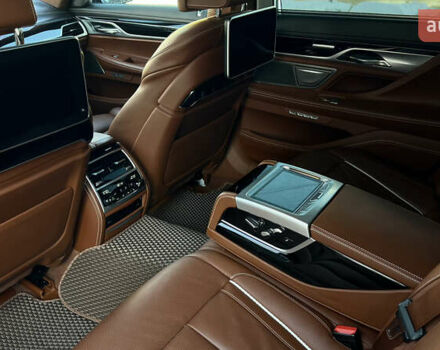 Черный БМВ 7 Серия, объемом двигателя 4.39 л и пробегом 30 тыс. км за 72000 $, фото 48 на Automoto.ua