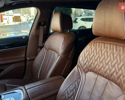 Черный БМВ 7 Серия, объемом двигателя 4.39 л и пробегом 30 тыс. км за 72000 $, фото 28 на Automoto.ua