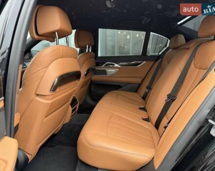 Черный БМВ 7 Серия, объемом двигателя 2 л и пробегом 175 тыс. км за 36999 $, фото 18 на Automoto.ua