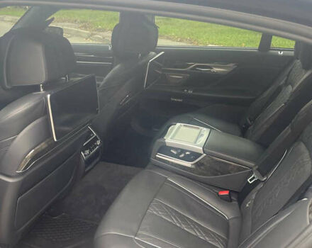 Черный БМВ 7 Серия, объемом двигателя 2.99 л и пробегом 183 тыс. км за 38900 $, фото 25 на Automoto.ua